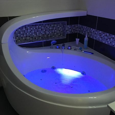 בולון-סור-מאר Chambres D'Hotes Au Coin Du Spa מראה חיצוני תמונה